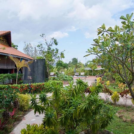 Phoumrumduol Bungalow Kampot Exterior foto